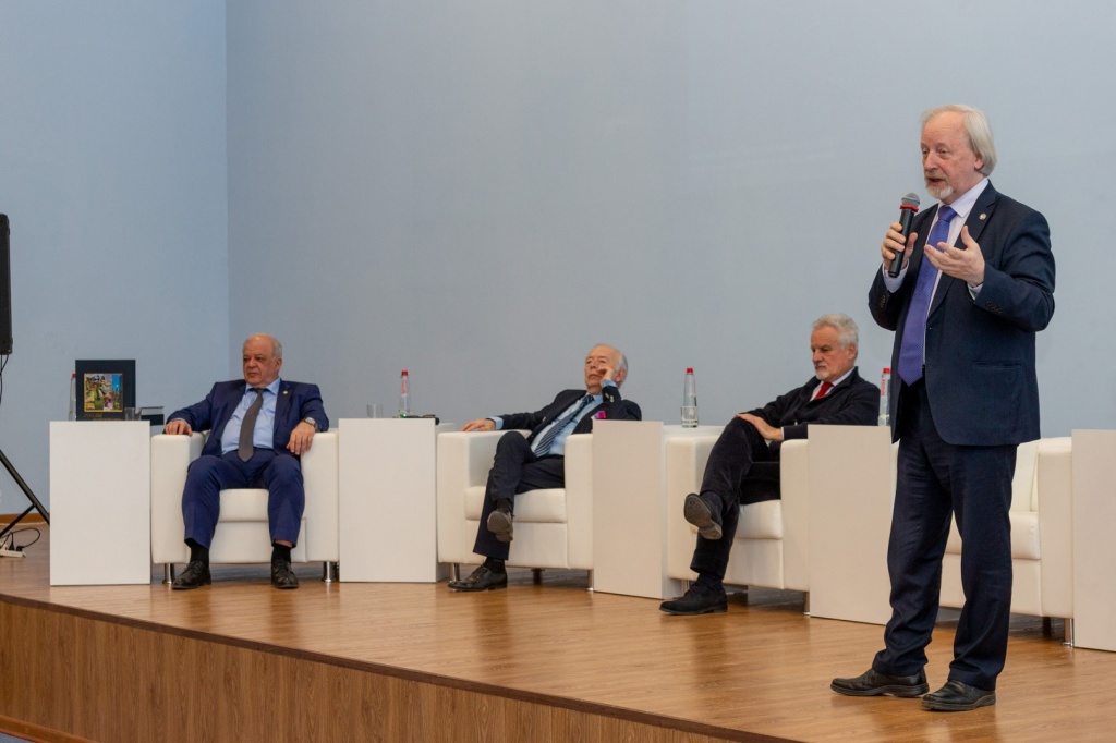 VIT_5189.jpg VIT_5189.jpg